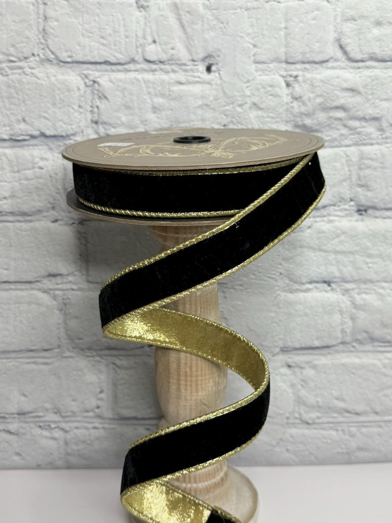 Personalised Birthday Champagne Bottle Engraved Gift Gold Label Round - View #5