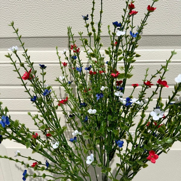 Red White and Blue Spring or Summer Flowering Bush 21”, July 4th, Wreath Embellishment Supply, Floral Supply, Bouquets, 82394-RDWTBL