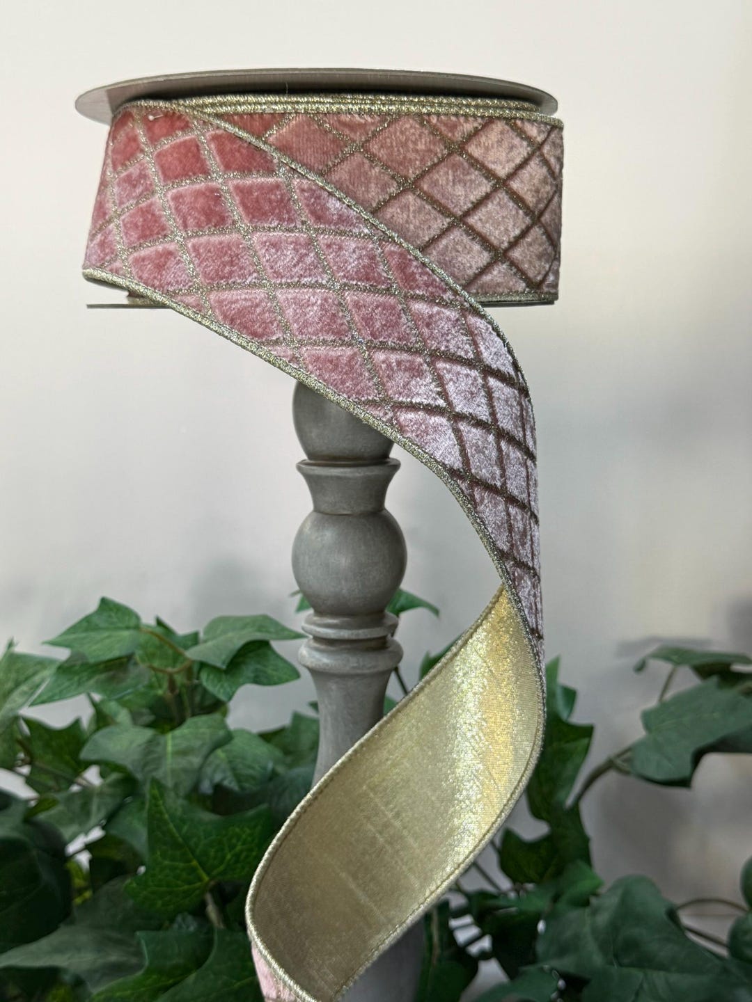Pink Velvet Diamonds With Metallic Gold Backing Wired Ribbon, 2.5 X 10 ...