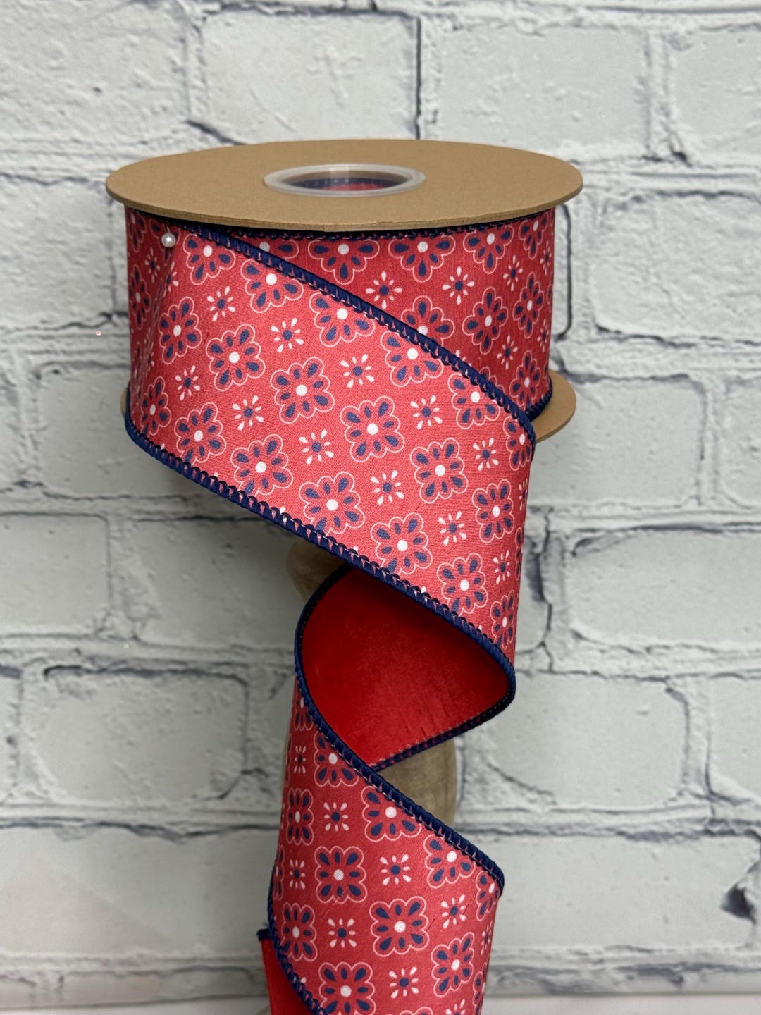 Red White Blue Diamond Floral – 10 Yard Roll, La Ribbon 2.5