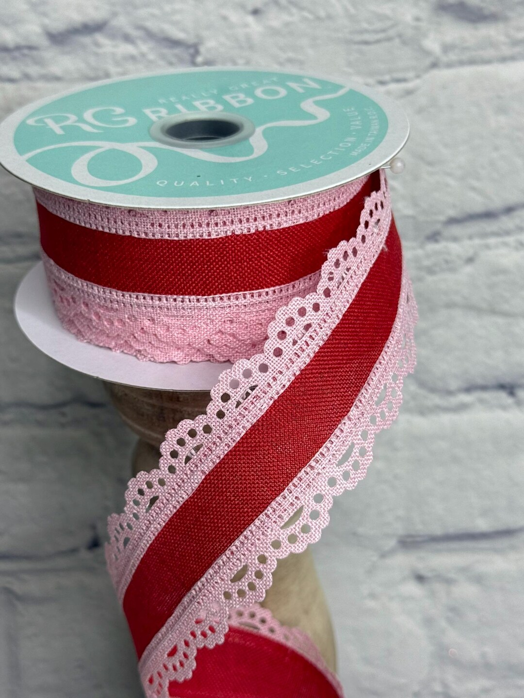 Lace For Ribbon Red Ribbon With Pink Lace Scallop Edge – 1.5