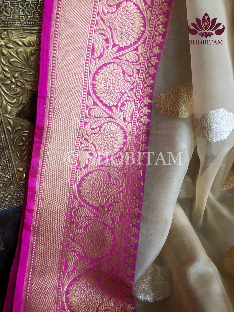 SILK MARK CERTIFIED Shobitam saree Pure Kora Silk Banarasi Saree in Ivory with Pink Borders in Kadhuwa weaving