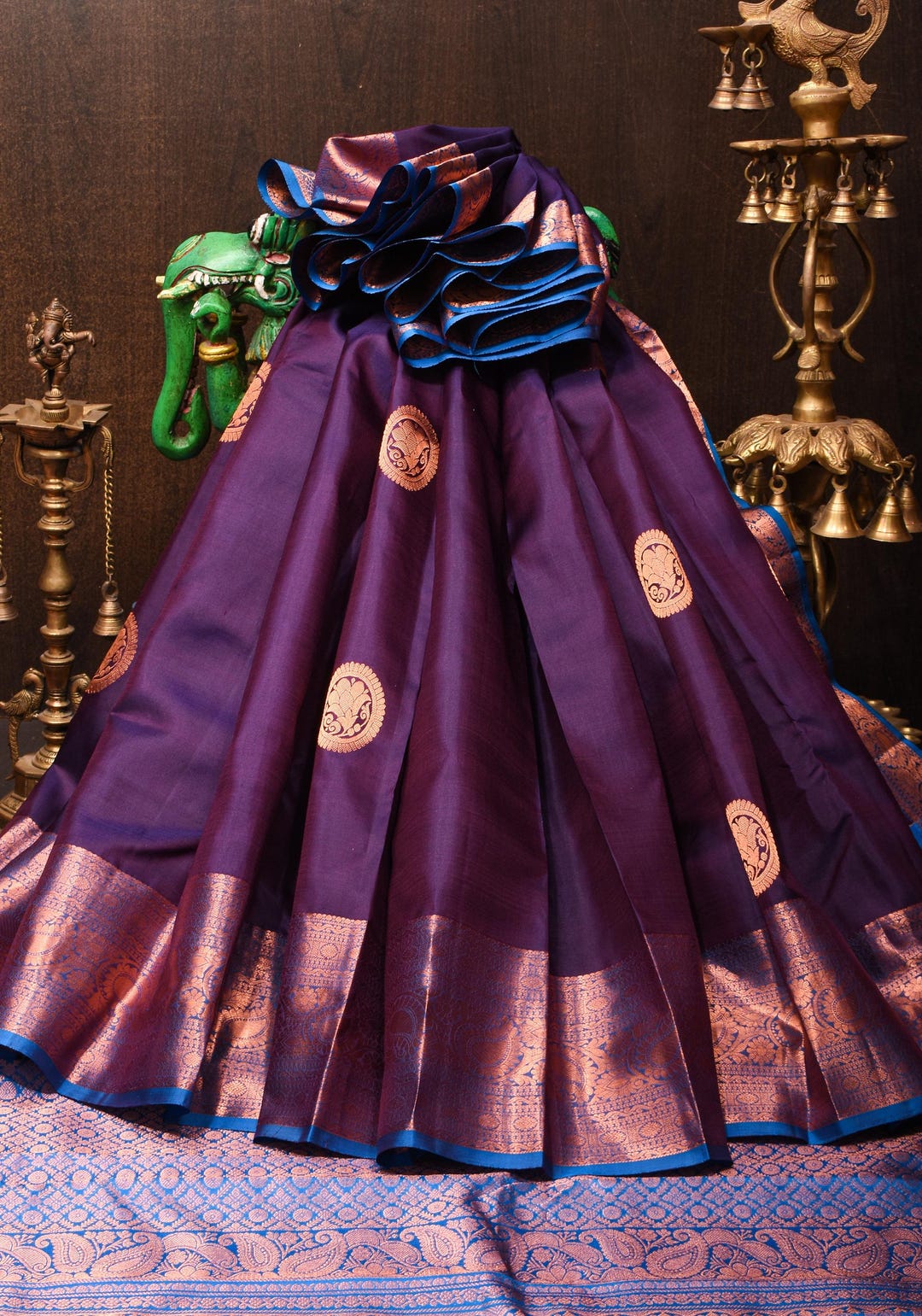 Semi Cotton Silk Saree with 2D Woven Buttas and Contrast Pallu – Elegant Daily and Festive Wear Saree
