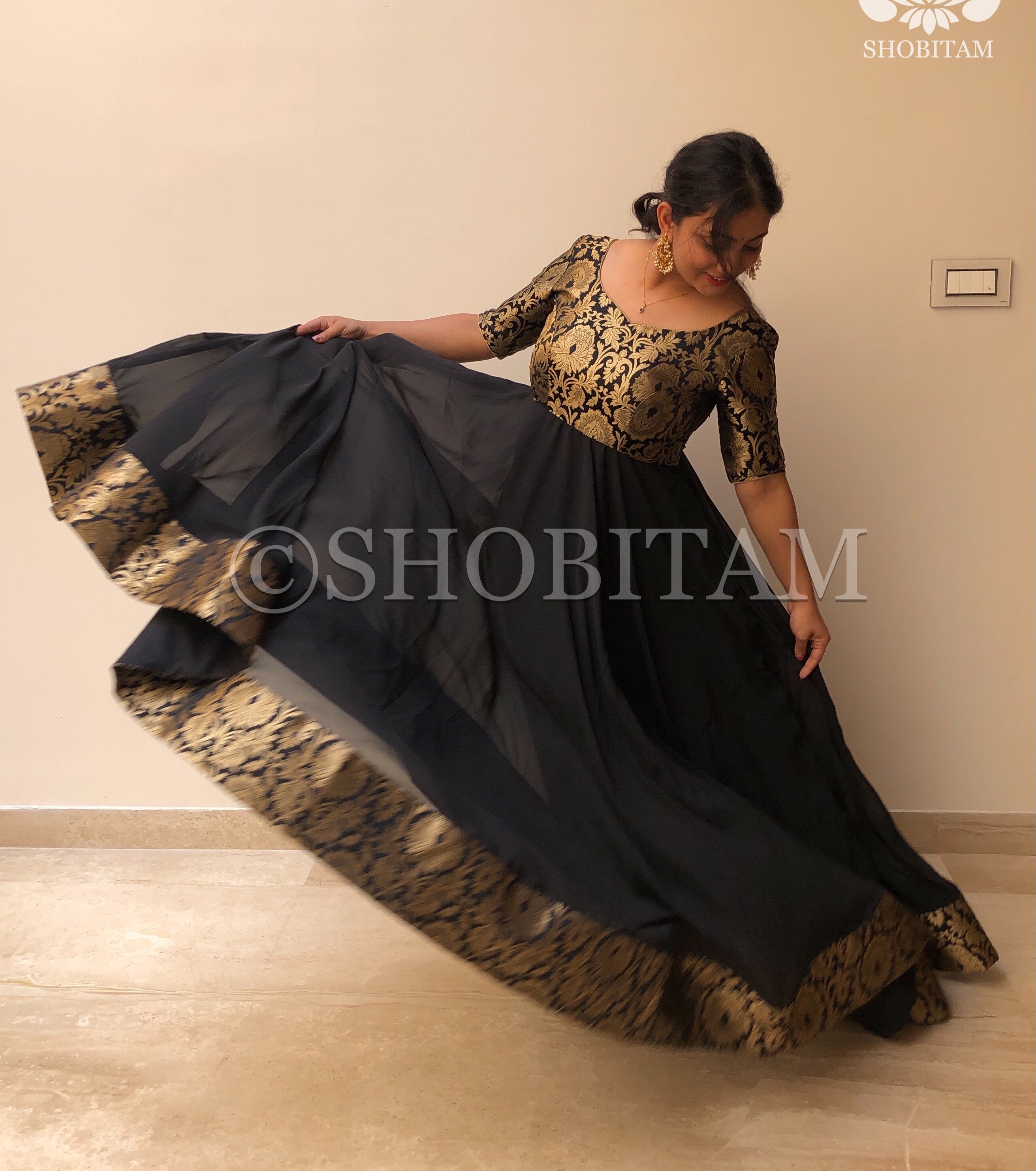 banarasi gown pattern