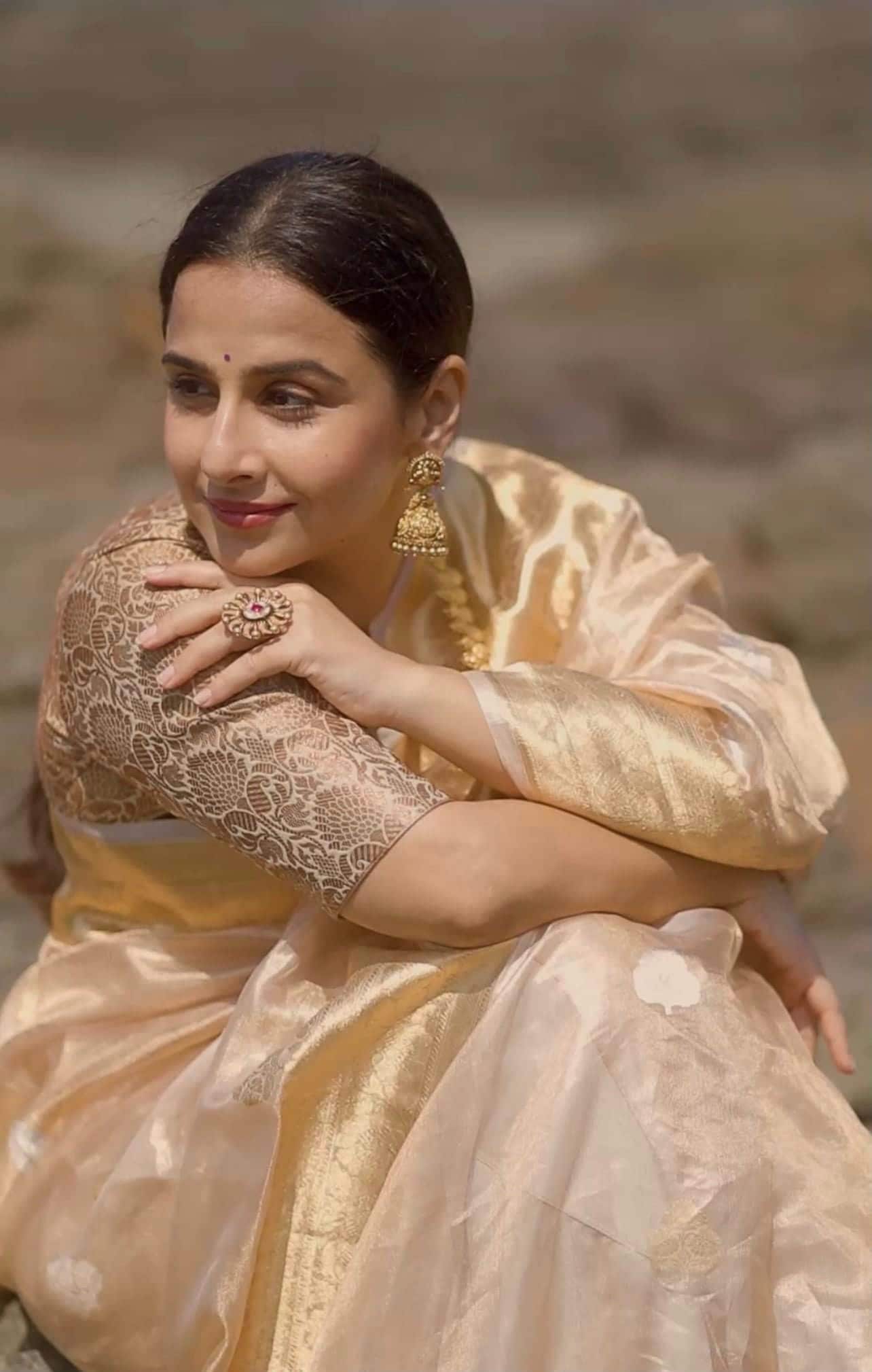 Golden Saree Yellow Colour Saree Matching Jewellery Yellow Saree