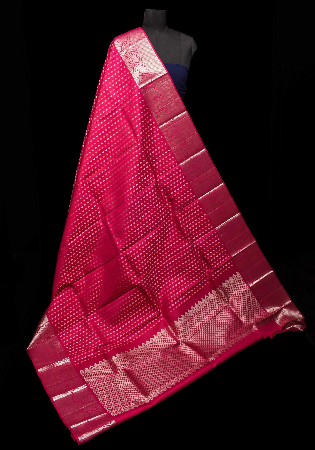 DUPATTA: Pure Kanjeevaram Dupatta in Raspberry With Sona Rupa Butta and ...