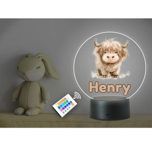 Personalised Any Name Kids Highland Cow RGB LED Night Light. USB/Battery Powered, Remote Control. Nursery, Bedroom for Boy or Girl. Gift