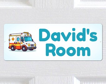Personalisierte Jeder Name, Jeder Text METAL Cute Ambulance Türschild Plaque. Wohndekor. Innen- und Außenbereich. Kinder Schlafzimmer, Kinderzimmer. Jungen, Mädchen.