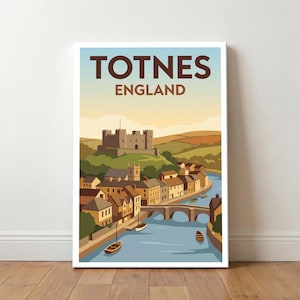 Puede incluir: Una impresión artística enmarcada con un diseño de póster de viaje vintage de Totnes, Inglaterra. La obra de arte representa un castillo en una colina, un río y edificios con el texto "TOTNES ENGLAND" en la parte superior.