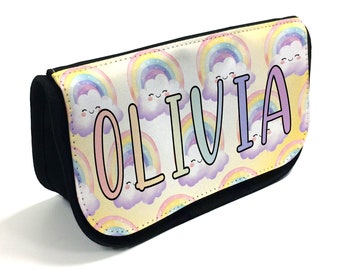 Astuccio/borsetta per il trucco personalizzato con nuvola arcobaleno. Borsa per la scuola per bambine, idea regalo per il compleanno. Nuovo anno scolastico, ritorno in classe.