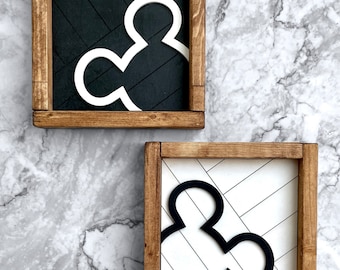 Mouse Silhouette Sign