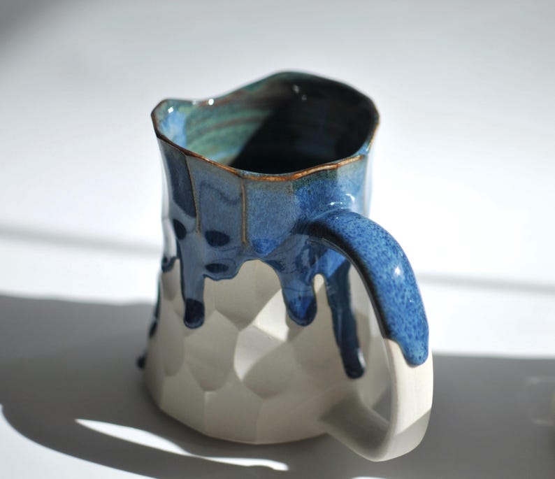 Taza de cerámica blanca con esmalte azul goteante, taza de cerámica hecha a mano con asa, taza grande para café/cerveza, taza de café moderna de 14 oz / 20 oz imagen 11