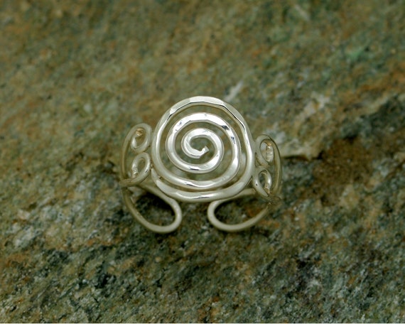 【XOLO JEWELRY】Swirl Ring XOLO JEWELRY Spike Ring Silver | HAVEN
