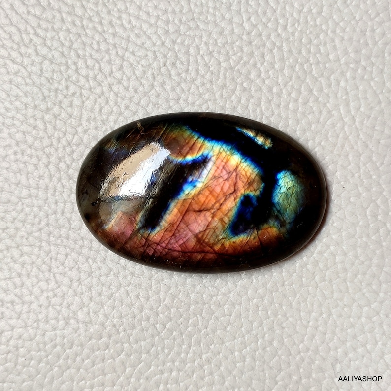 Quality. AAA 47\u00d729\u00d78.3mm Purple Labradorite Cabochon 100carats Loose Gemstone Oval Best For Jewelry