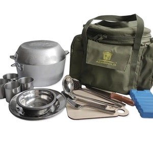 Picknickväska för 4 personer (Multifunktionellt servisset och väska med termisk separering), Picknicksetväska, Turistkylväska bild 1