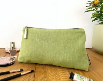 Green casual cosmetic bag, washable toiletry pouch, sustainable makeup organiser, zippered wash bag with cotton lining, linen ramie fabric