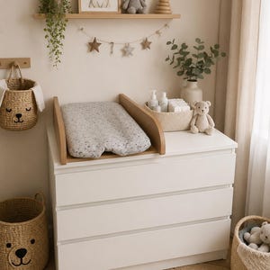 Plan à langer en bois pour commode - Compatible IKEA Malm et Hemnes - Dessus de commode table à langer bébé - Hêtre, chêne ou sapin