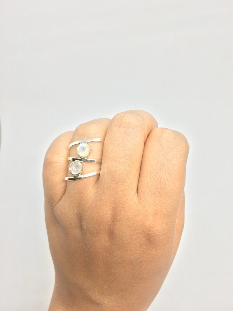 Silver 925 Ring studded with rainbow moonstone