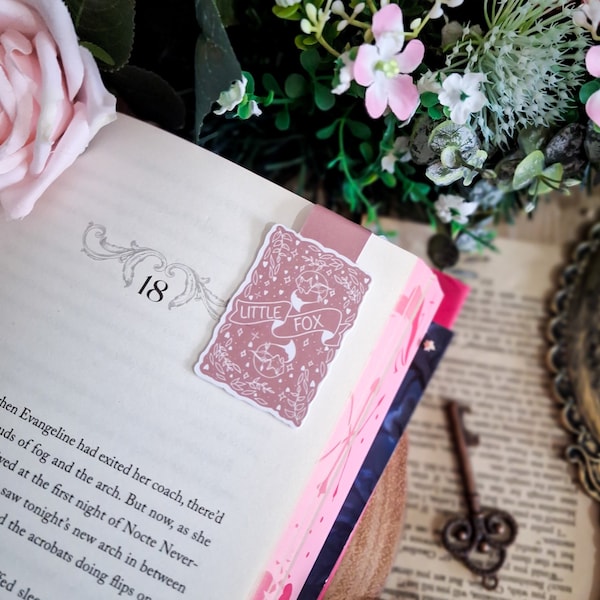 Little fox pink magnetic bookmark, once upon a broken heart bookmark / bookish gifts, reader gifts, evajacks bookmark