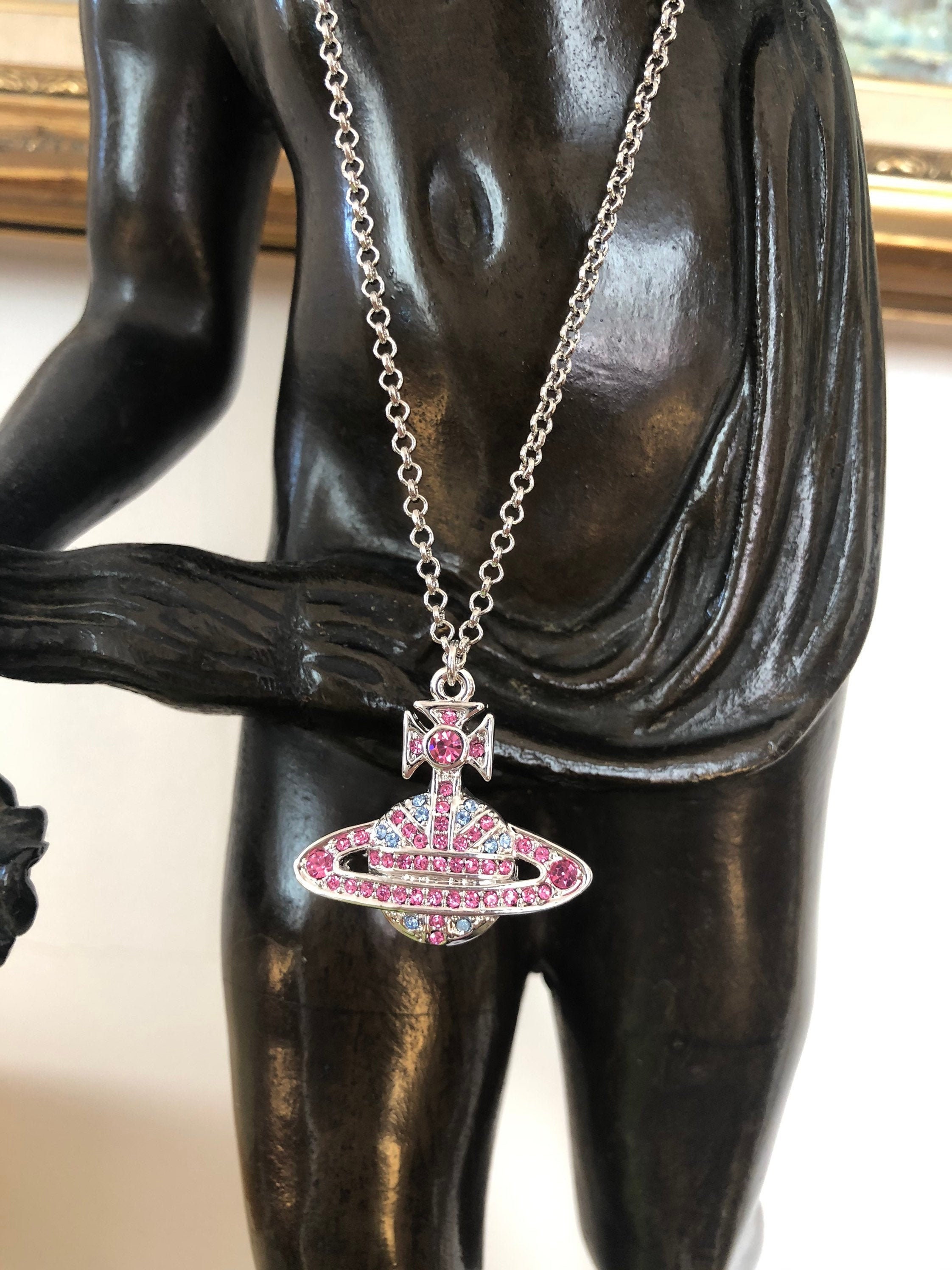 Vivienne westwood necklace uk sale
