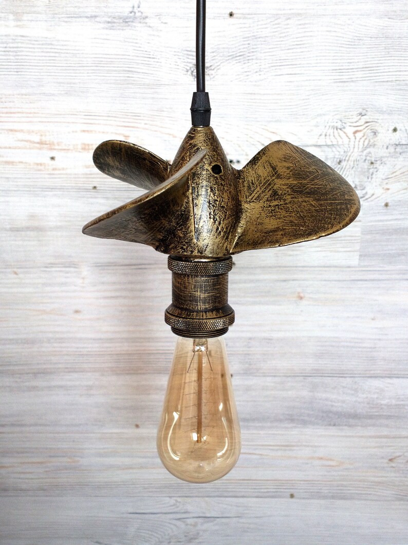 Boat Motor Propeller Pendant Light 3 Blade Boat Propeller Hanging Lamp Retro Vintage Ceiling Pendant Lighting Antique Nautical Decor