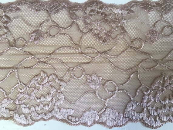 Beautiful 6.25 / 16cm Mocha Coffee Stretch Galloon Lace Trim