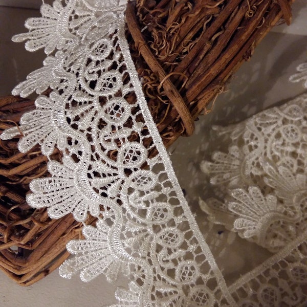 Stunning CREAM  Guipure Lace Trimming Satin finish 55mm Width Perfect for Sewing Costumes Crafts Dress Making