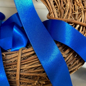Berisfords Shade 243 Royal Blue Doppelseitiges Satinband. Wählen Sie Länge und Breite. Premium-Qualität, UMWELTFREUNDLICH RECYCELT
