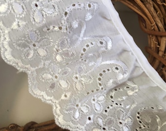 Premium Quality 75mm  / 3" White Cotton Mix Broderie Anglaise Gathered Lace Trimming