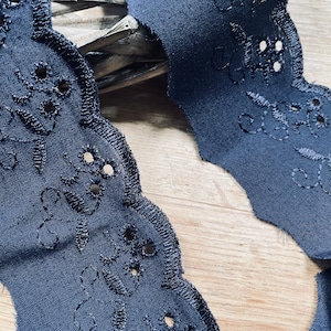 jewelry for navy blue lace dress Style Guide: How To Accessorise A Navy Dress