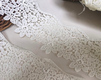 Stunning 3"/7.5cm White Guipure Flower Edge Lace Trim. Crafts/Bridal/Sewing. Choose Length
