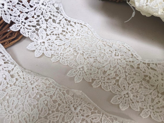 Superbe bordure en dentelle guipure blanche de 7 5 cm 3 po. avec bordure fleurie. Artisanat mariage couture. Choisissez la longueur Etsy France