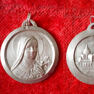Vintage French Saint Therese pendant, catholic Therese Child Jesus religious medal, Souvenir of Lisieux, Therese Little Flower medal gift
