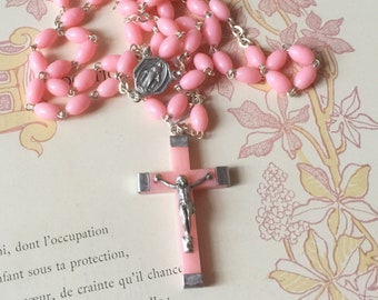 Vintage french Virgin Mary pink rosary with miraculous medal, pink catholic girl prayer rosary, Blessed Mother family rosary, communion gift