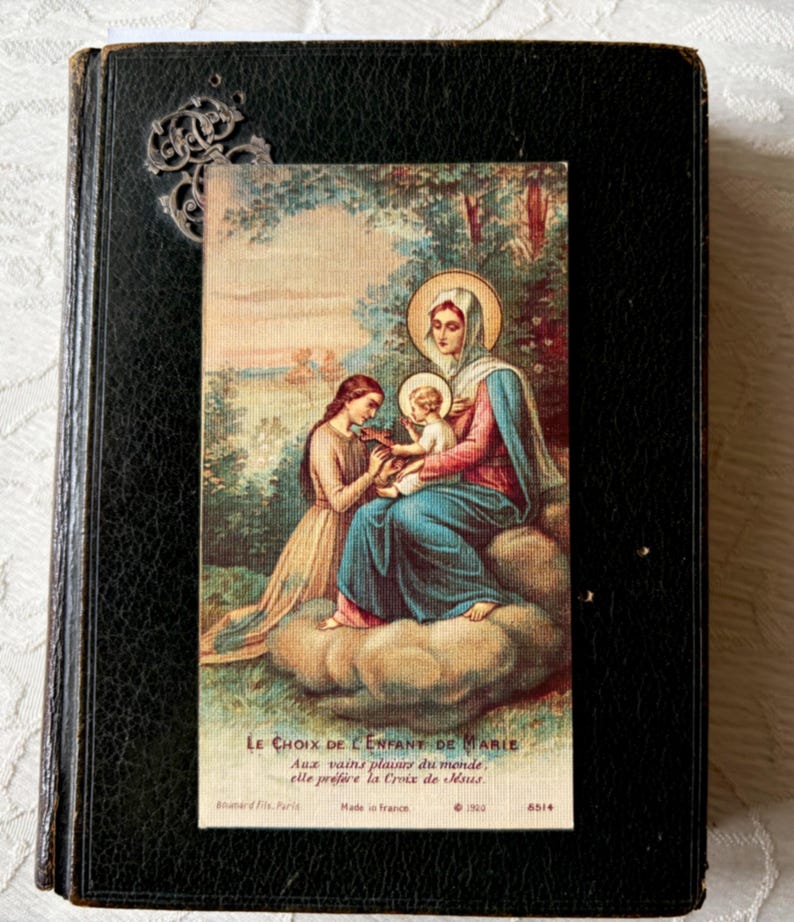 Cartão religioso francês vintage da Virgem Maria, cartão sagrado antigo da Mãe Santíssima com Jesus e o Menino Maria, cartão católico da década de 1910, devoção a Maria imagem 10