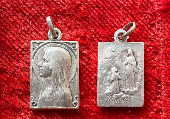 Antique French Virgin Mary Art Deco Medal Our Lady of… - Gem