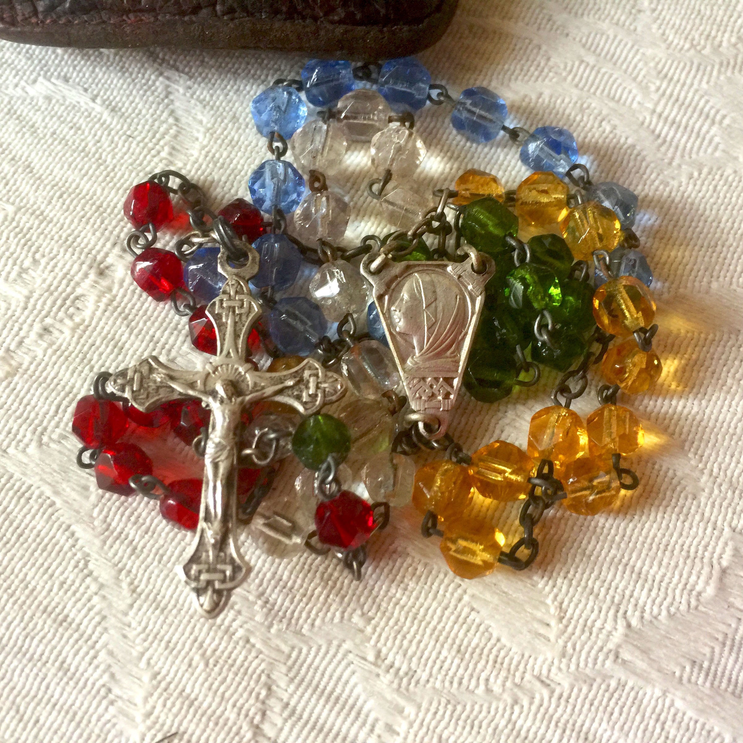 Chapelet Vintage Français Vierge Marie, Catholique, Chapelet Ancien, en Verre, avec Étui Cuir, Métal