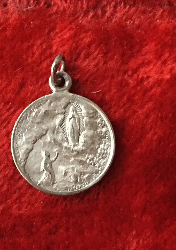 Antique french Virgin Mary religious medal Lourde… - image 8