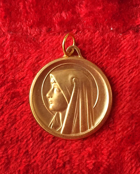 Antique french Virgin Mary religious medal 1 in, … - image 1