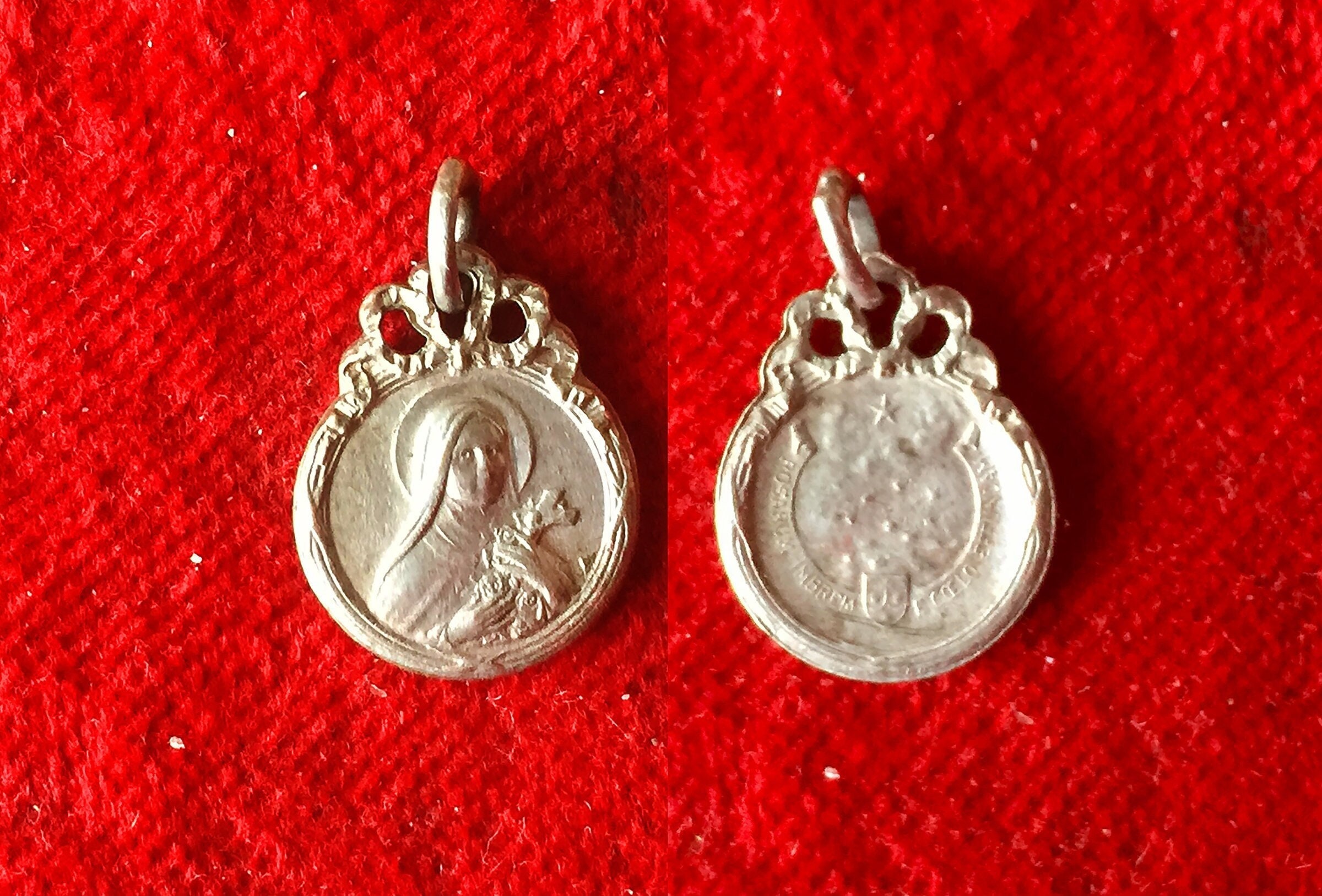 Médaille Religieuse Sainte Thérèse Ancien Français, Pendentif Ste Thérèse, Médaille Saints Catholiqu