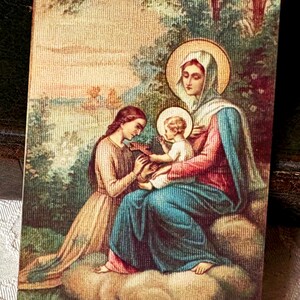 Cartão religioso francês vintage da Virgem Maria, cartão sagrado antigo da Mãe Santíssima com Jesus e o Menino Maria, cartão católico da década de 1910, devoção a Maria imagem 9