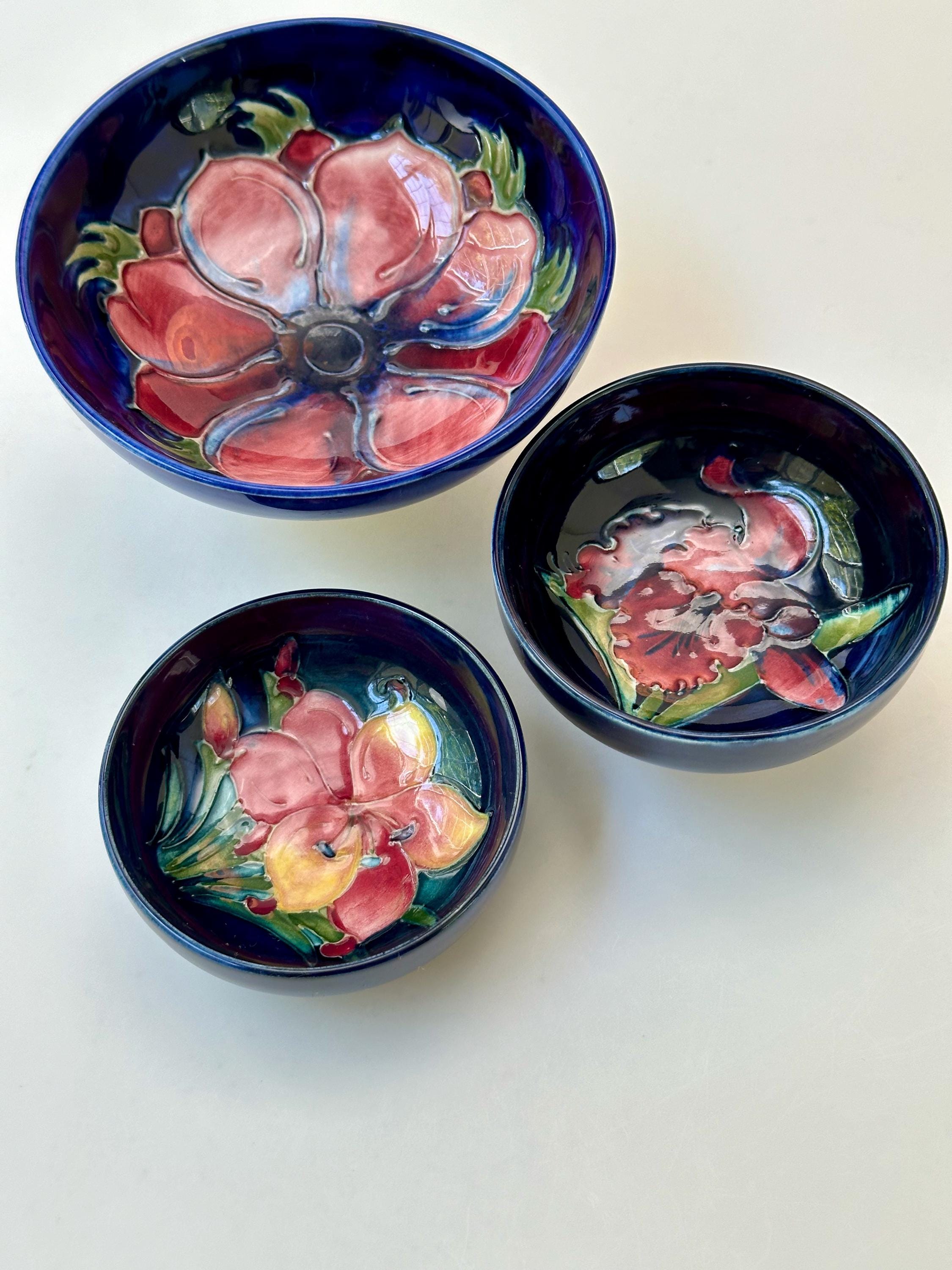3 Vintage Moorcroft Pottery England Bowls/dishes - Etsy Canada