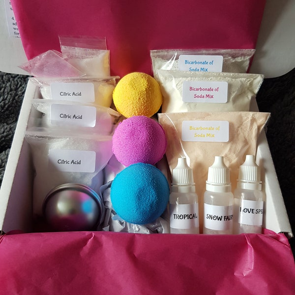 Amazing foaming Bath Bomb kit, a great gift for any age, and occasion, treat yourself or make gifts for loved ones...Makes 15 bombs + 3 free