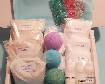 Mermaid Inspired Amazing Foaming Bath Bomb Kit - Makes 15 +3 **Chunky BIODEGRADABLE Body Glitter & VEGAN* No Nut Oil Used