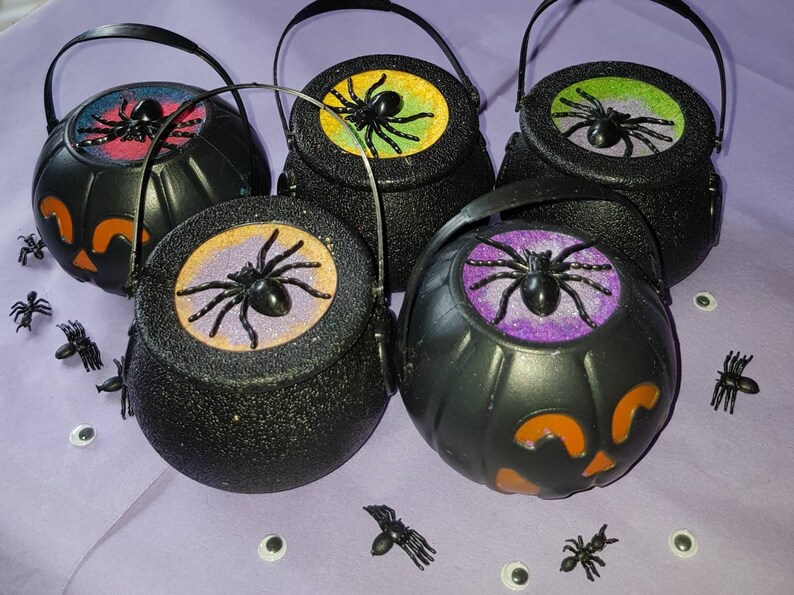 1 Halloween Bubbling Witches Brew Cauldron Bath Bomb, great gift for any age or just give yourself an Halloween treat...no nut oils used image 4