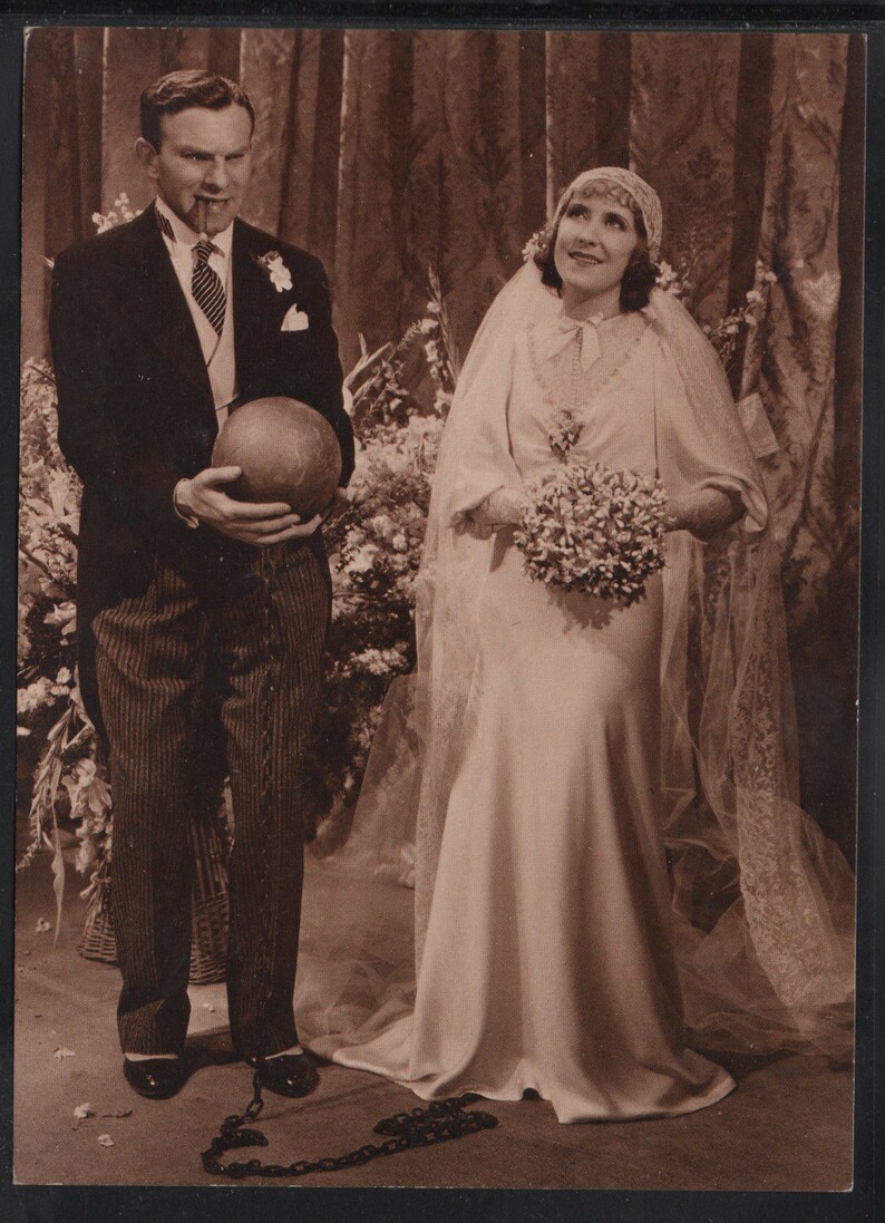 Burns and Allen Unused Vintage Photo Sepia Post Card image 0