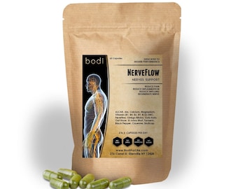 Puede incluir: Una bolsa de papel marrón con una etiqueta que dice "NERVEFLOW NERVES SUPPORT" y enumera ingredientes como ALCAR, Calcio, Magnesio, Vitamina B1, B4, B6, B9, B12, Zinc,  Flémenes, Ginkgo Biloba, Gotu Kola,  Pajita de avena, Hierba de San Juan, Cúrcuma, Pimienta negra, Cayena,  Casquete de cráneo. La bolsa contiene 40 cápsulas y es para un mayor rendimiento. La etiqueta también dice "2 a 3 cápsulas por día" y "www.BodiForLife.com 214 Canal St. Ellenville NY 12428". Hay cápsulas verdes esparcidas frente a la bolsa.