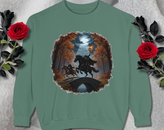 Bluza z nadrukiem Jeździec bez głowy: Sleepy Hollow | Scena pościgu Ichaboda Crane'a | Gotycki prezent na Halloween | Gildan 18000