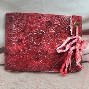 Vintage Look - Faux Leather, Embossed Wallet Journal