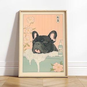 Bulldog francés negro relajándose en un baño, decoración de baño Japandi, póster de arte japonés, regalo para amantes de los perros, arte de pared estético Ukiyo-e